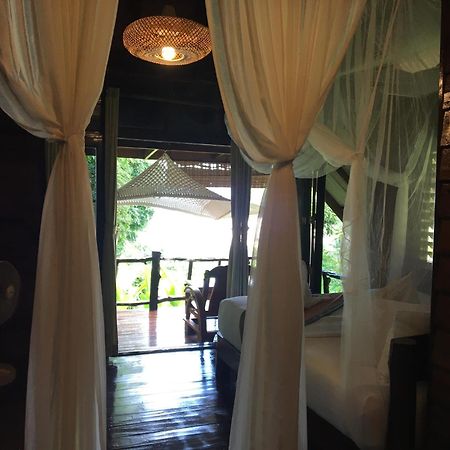 Hillhouse - Koh Yao Noi Bed & Breakfast Bagian luar foto
