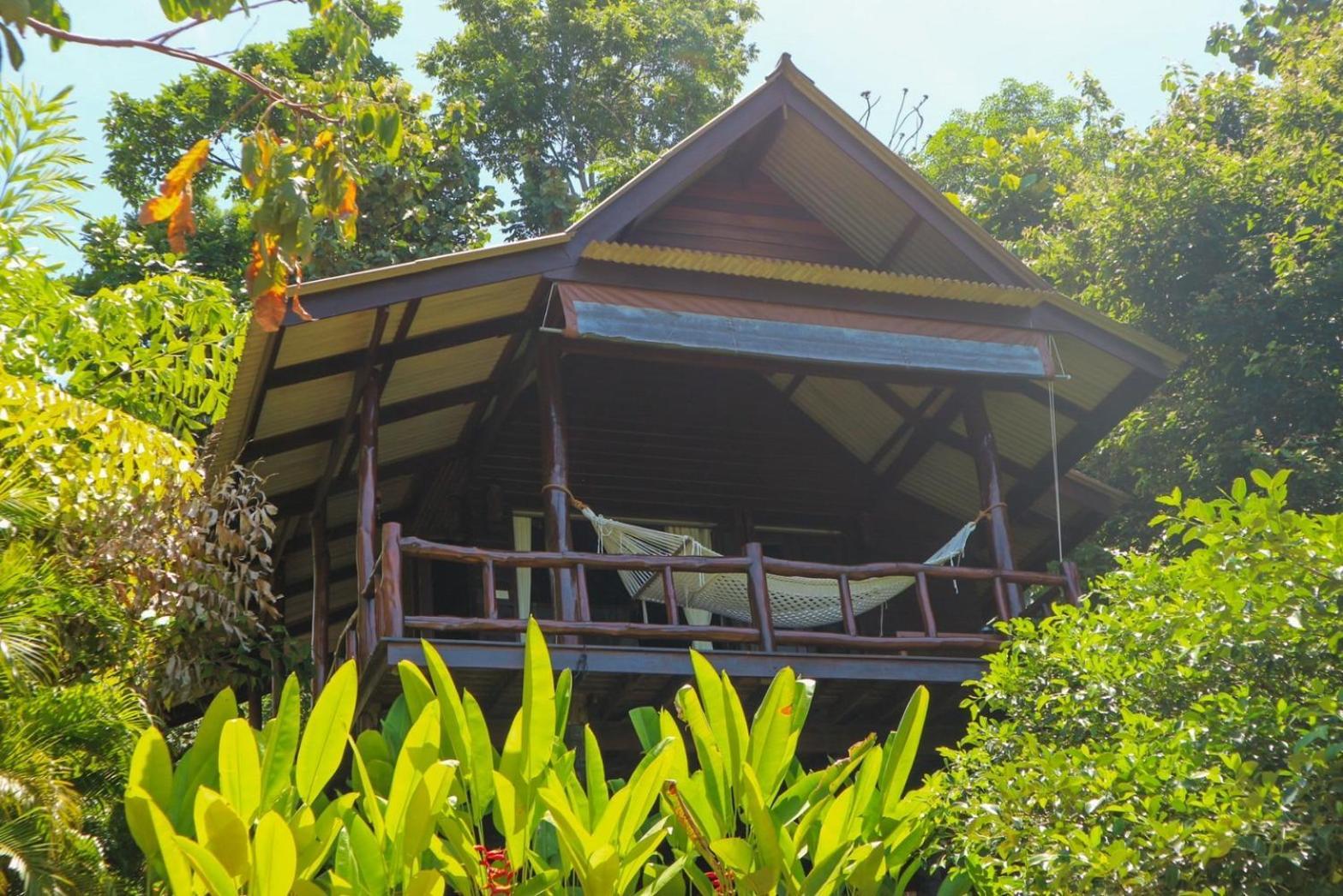 Hillhouse - Koh Yao Noi Bed & Breakfast Bagian luar foto