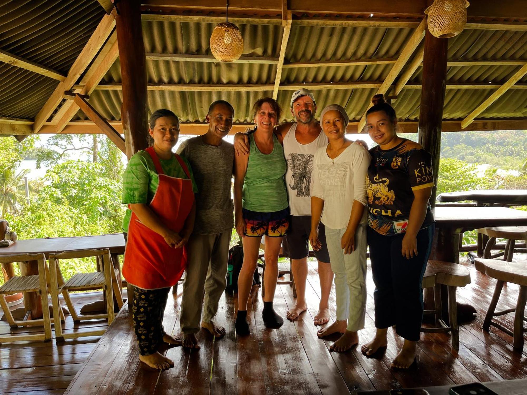 Hillhouse - Koh Yao Noi Bed & Breakfast Bagian luar foto