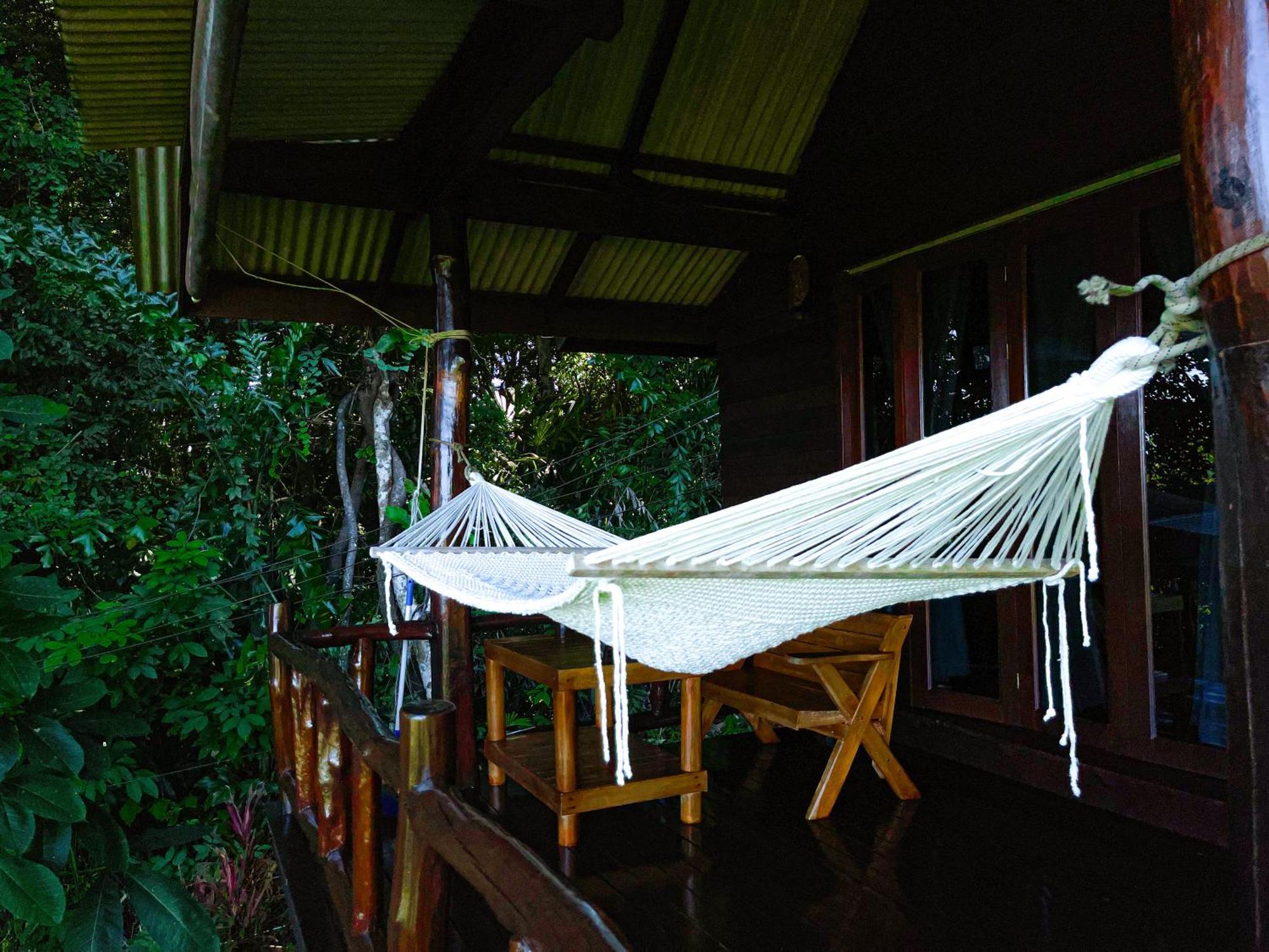 Hillhouse - Koh Yao Noi Bed & Breakfast Bagian luar foto