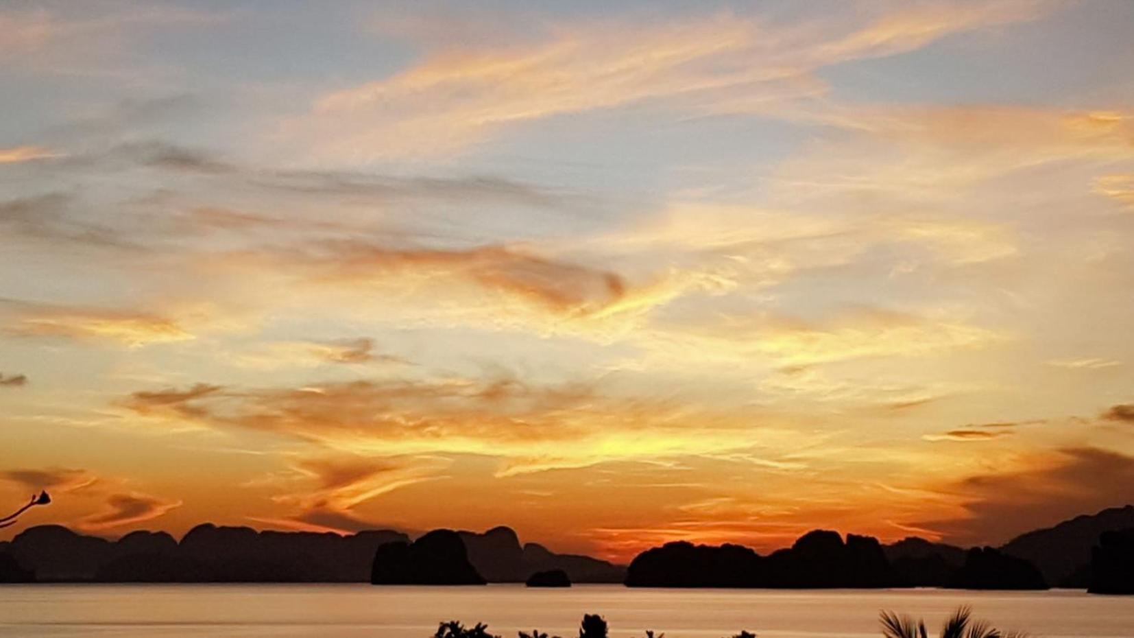 Hillhouse - Koh Yao Noi Bed & Breakfast Bagian luar foto